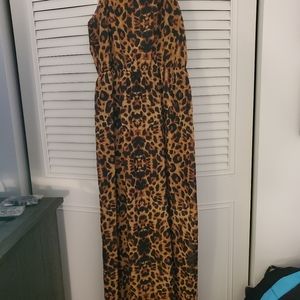 Leopard print maxi dress